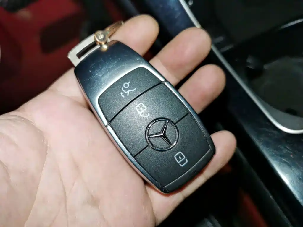 Mercedes-Benz C-Class — миниатюра 9