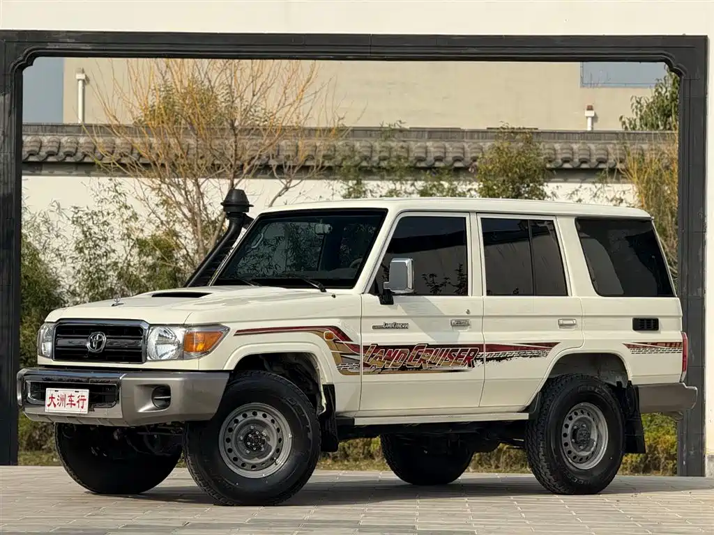 Toyota Land Cruiser 2025