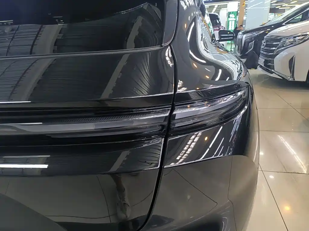 NIO ET5T — миниатюра 8