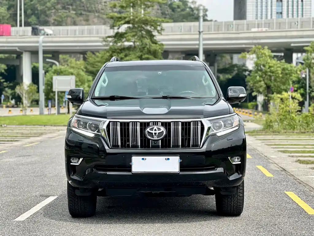 Toyota Prado — миниатюра 4