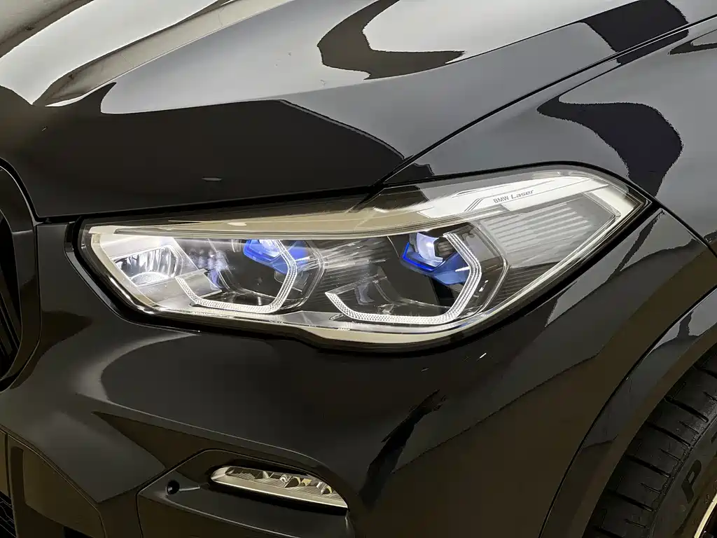 BMW X5 (Import) — миниатюра 5