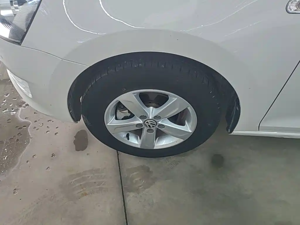 Volkswagen Santana — миниатюра 23