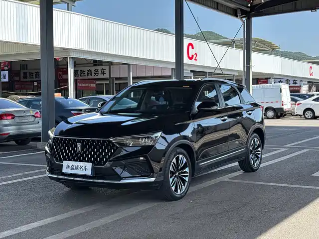 2021 Bestune T77