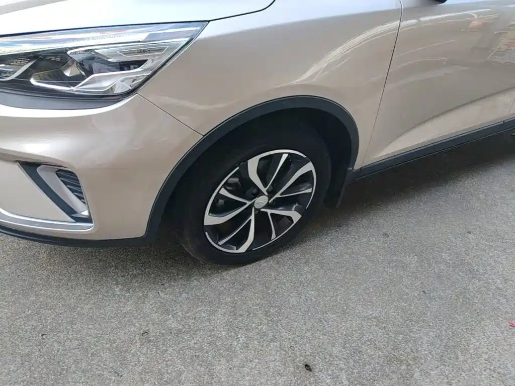 Geely Emgrand GS — миниатюра 23
