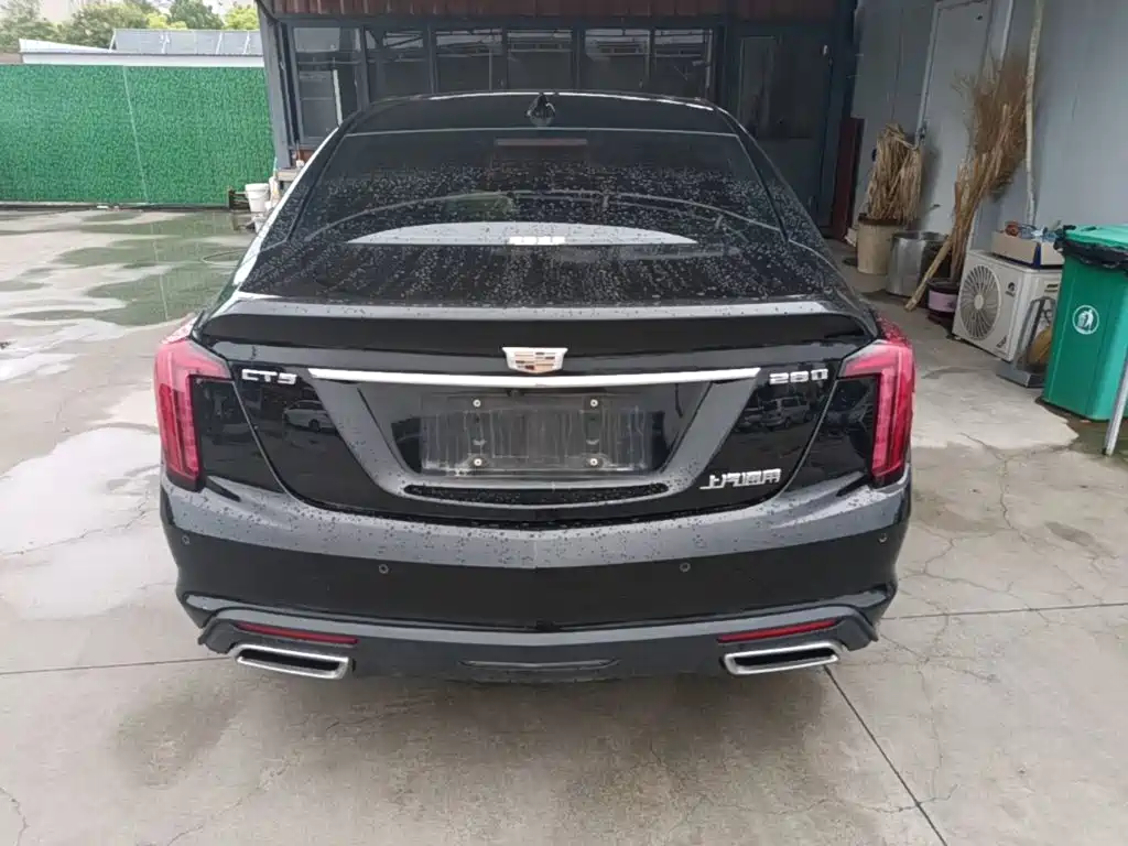 Cadillac CT5 — миниатюра 6