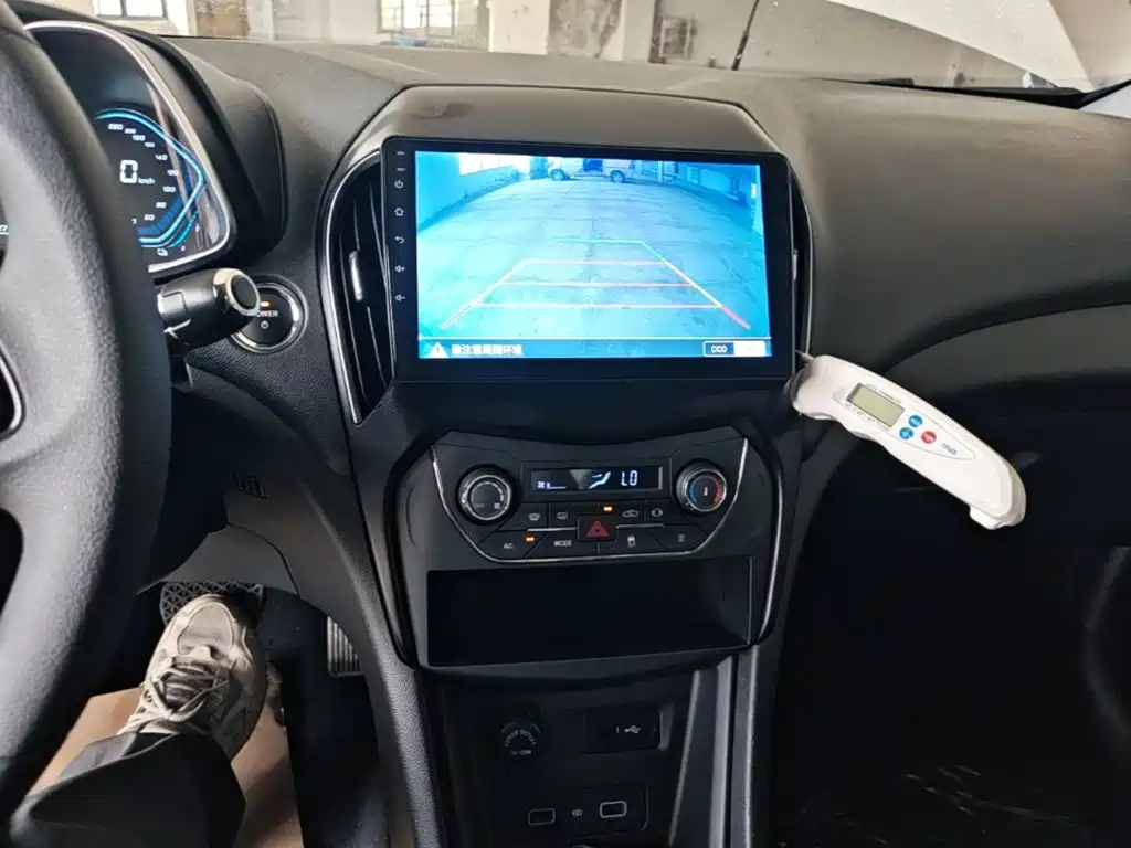 Guojin Auto Junxing — миниатюра 13