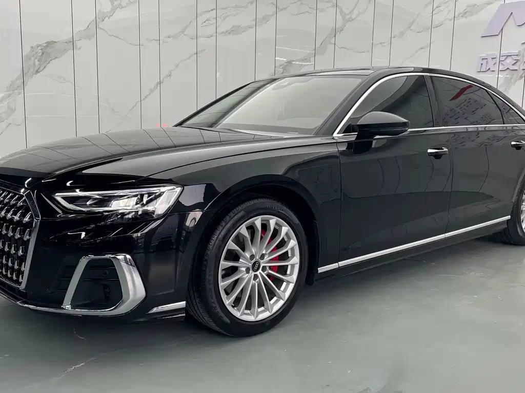 Audi A8 2023 A8L 45 TFSI quattro Luxury