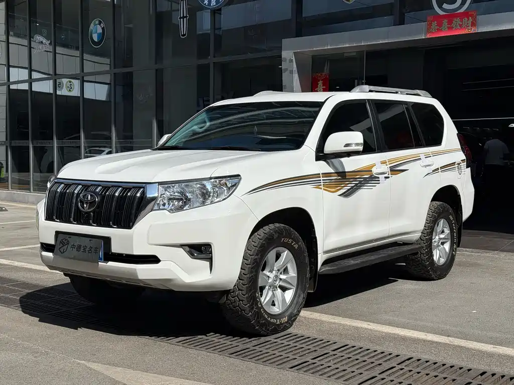 Toyota Prado (Import) 2023