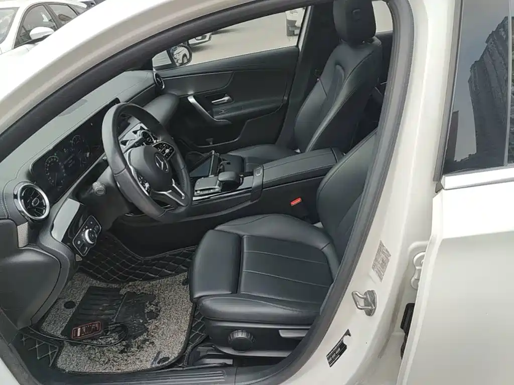 Mercedes-Benz A-Class — миниатюра 15
