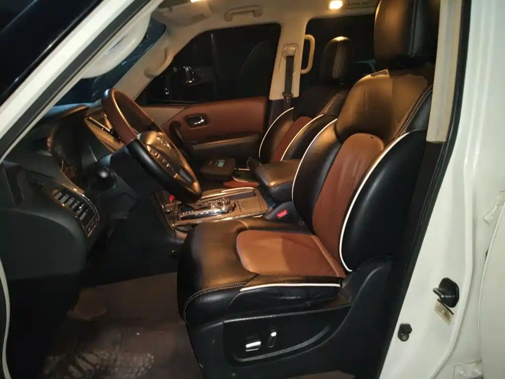 Nissan Patrol — миниатюра 8
