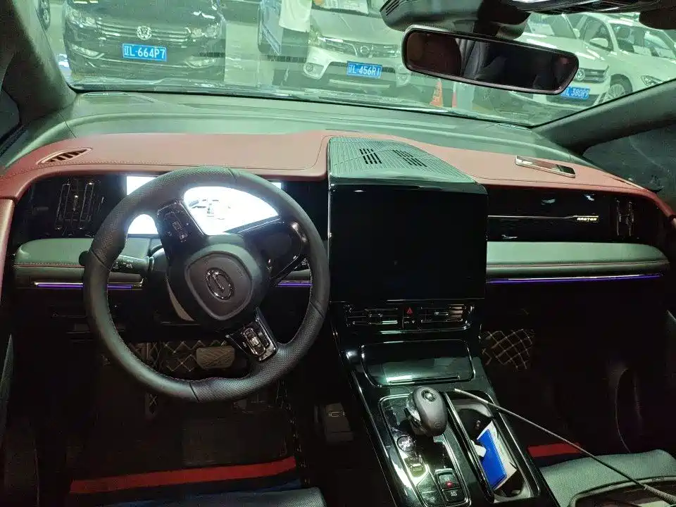GAC Motor Trumpchi M8 — миниатюра 4