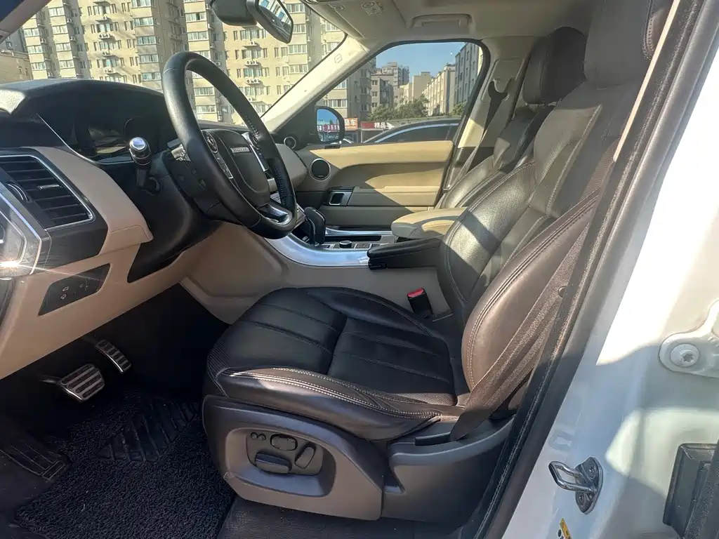 Land Rover Sport — миниатюра 4