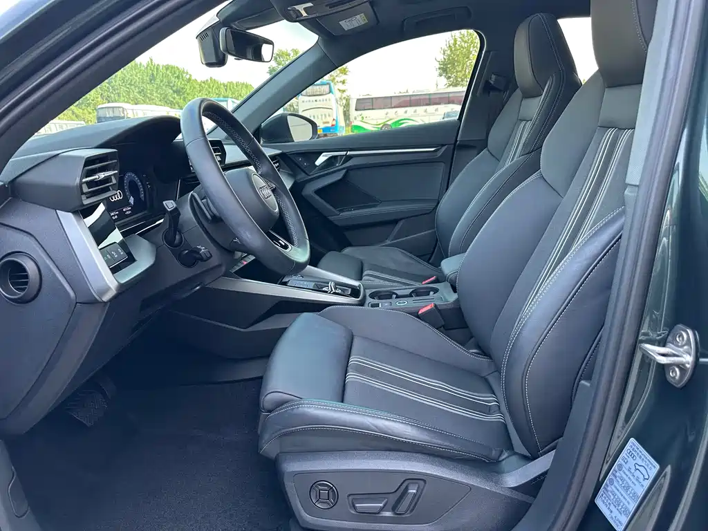 Audi A3 2023 A3L Limousine 35 TFSI Fashion Sport