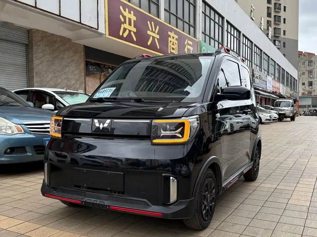 Wuling MINIEV