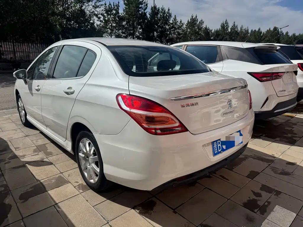 Peugeot 308 — миниатюра 7