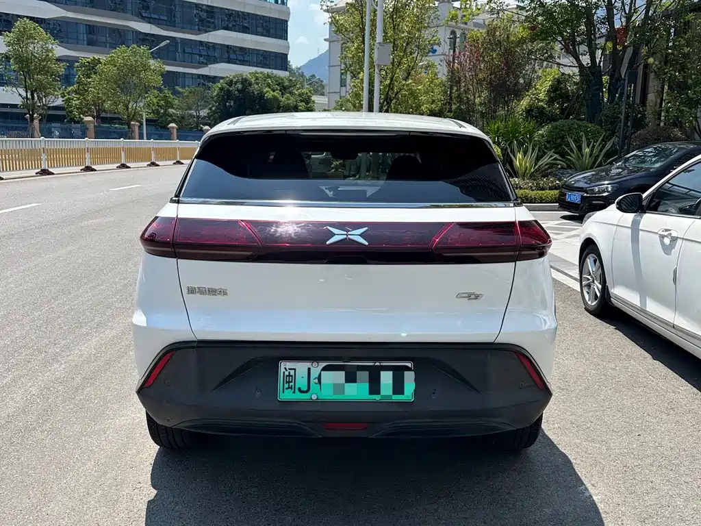 XPeng G3 — миниатюра 4