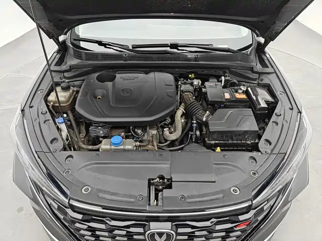 Changan Eado — миниатюра 10