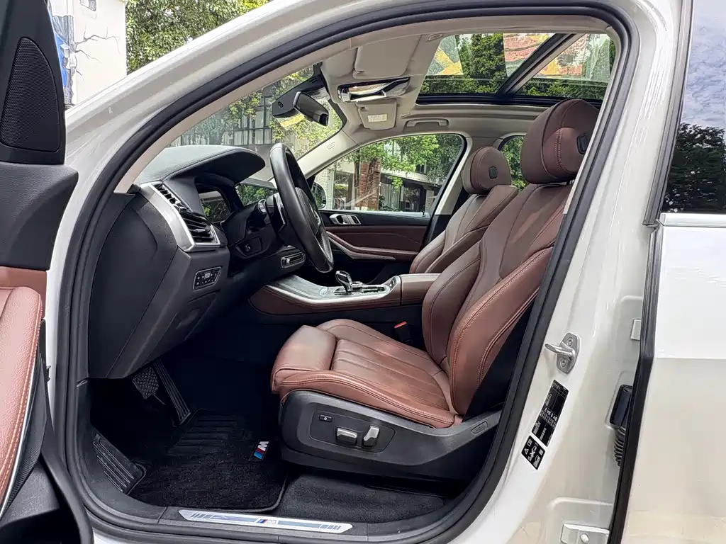 BMW X5 (Import) — миниатюра 8
