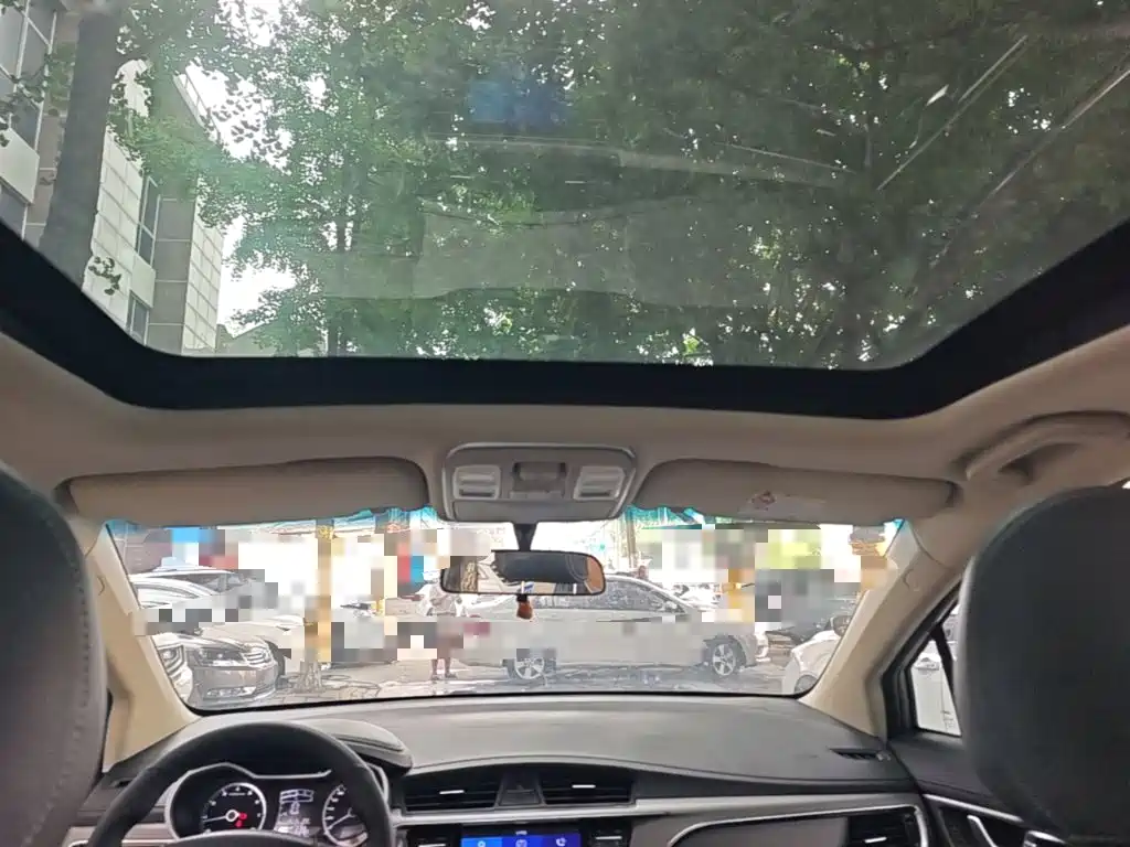 Geely Emgrand GS — миниатюра 18