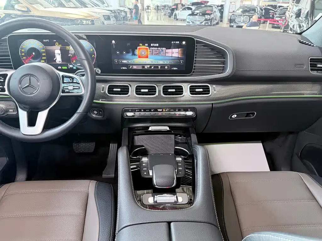 Mercedes-Benz GLE Coupe — миниатюра 15