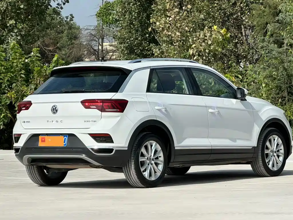 Volkswagen T-Roc — миниатюра 3
