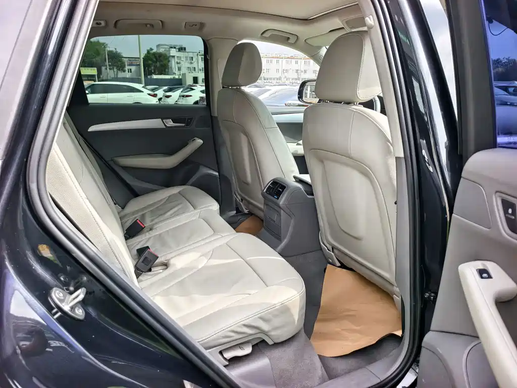 Audi Q5 — миниатюра 13