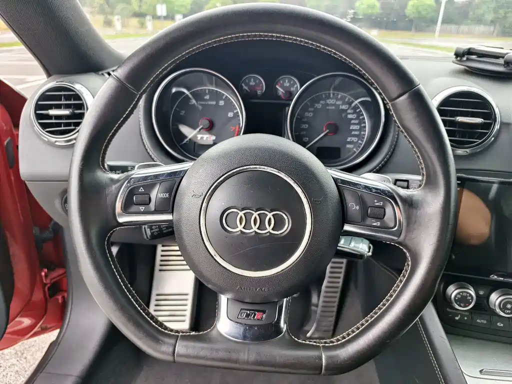 Audi TTS — миниатюра 14
