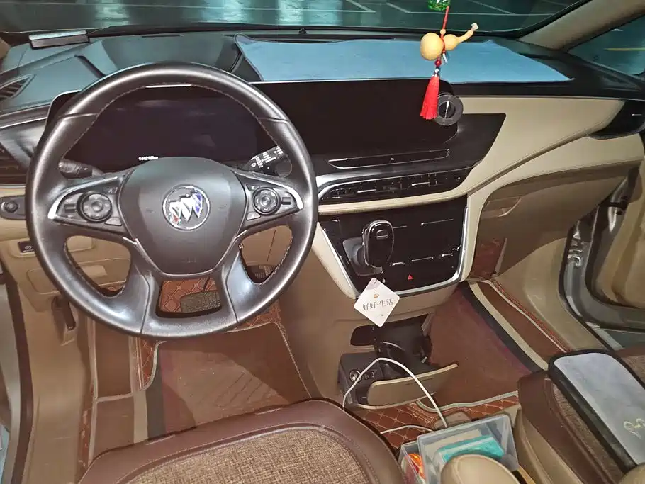 Buick GL8 — миниатюра 12