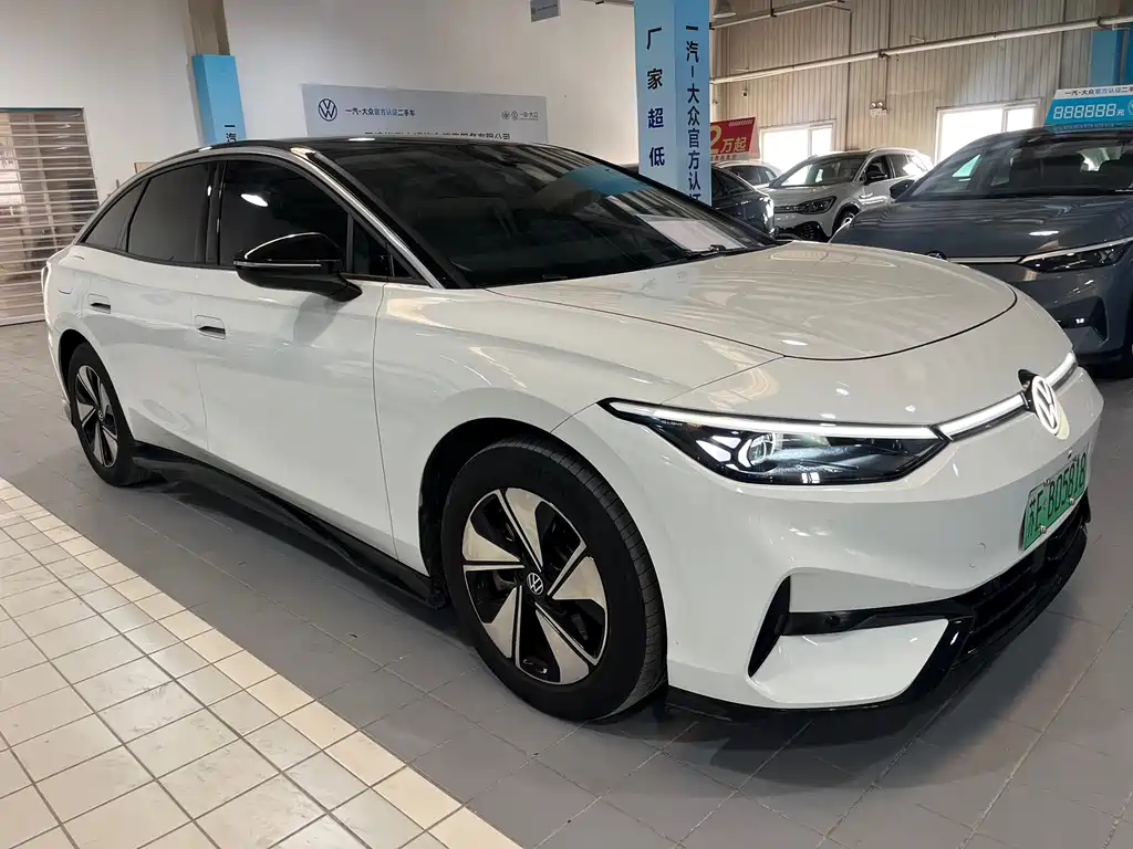 VOLKSWAGEN ID.7 VIZZION