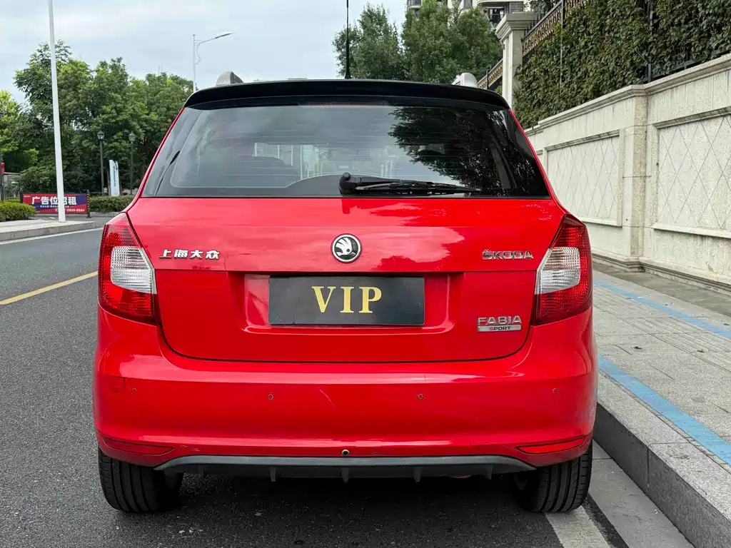 Skoda Fabia — миниатюра 4