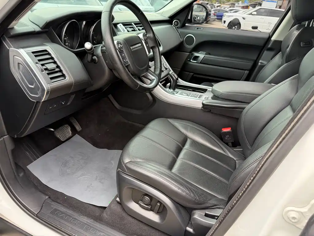 Land Rover Sport — миниатюра 8