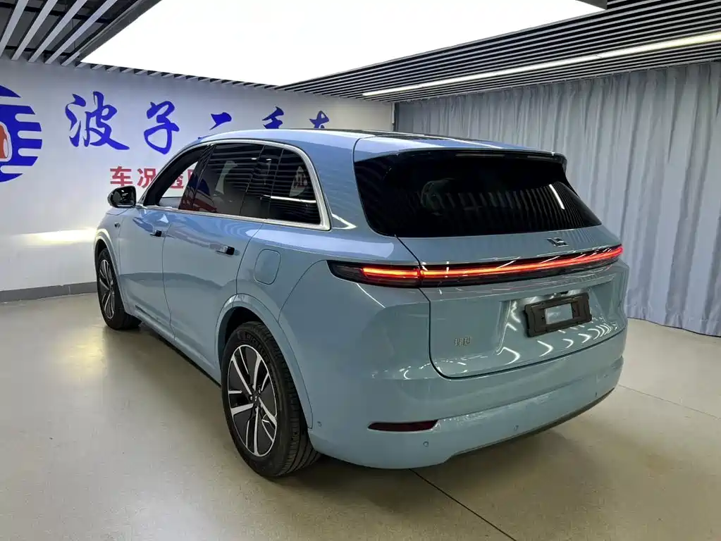 Li Auto IDEAL L7