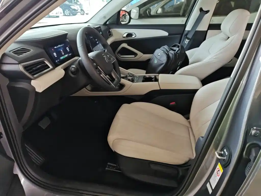 BYD Yuan UP — миниатюра 15