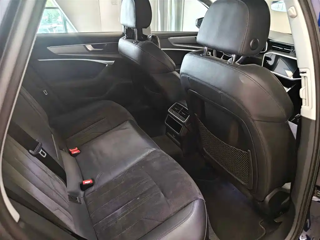 Audi A6 (Import) — миниатюра 13