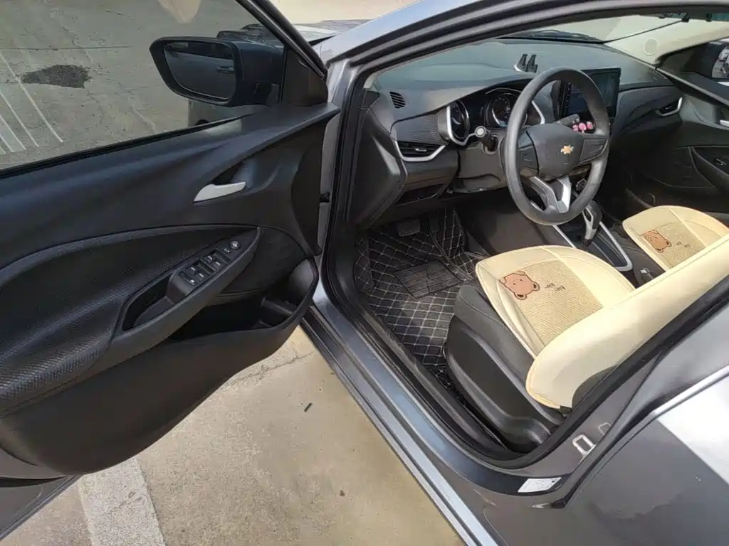 Chevrolet Cavalier — миниатюра 16