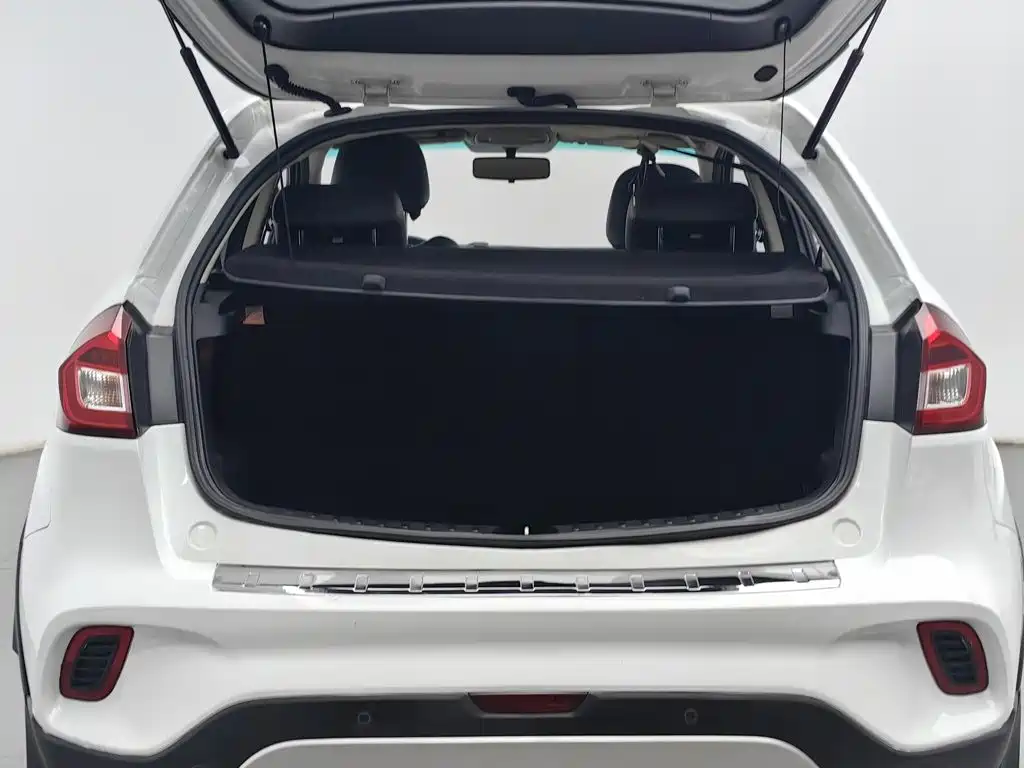 Geely Vision X3 — миниатюра 16