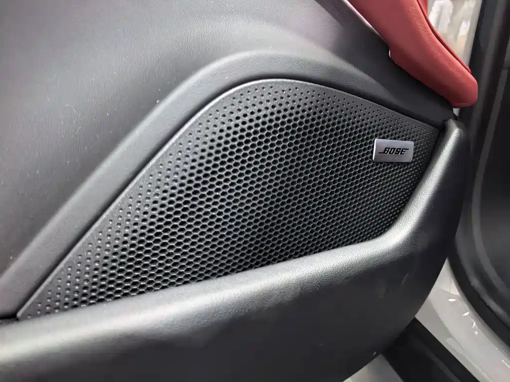 Porsche Taycan — миниатюра 14