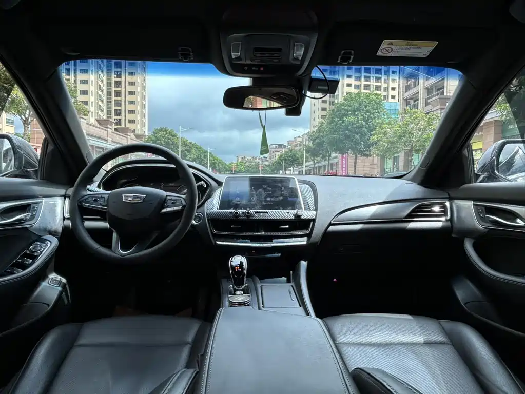 Cadillac CT6 — миниатюра 31