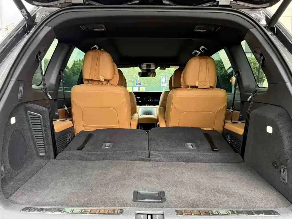 Li Auto Li ONE — миниатюра 9