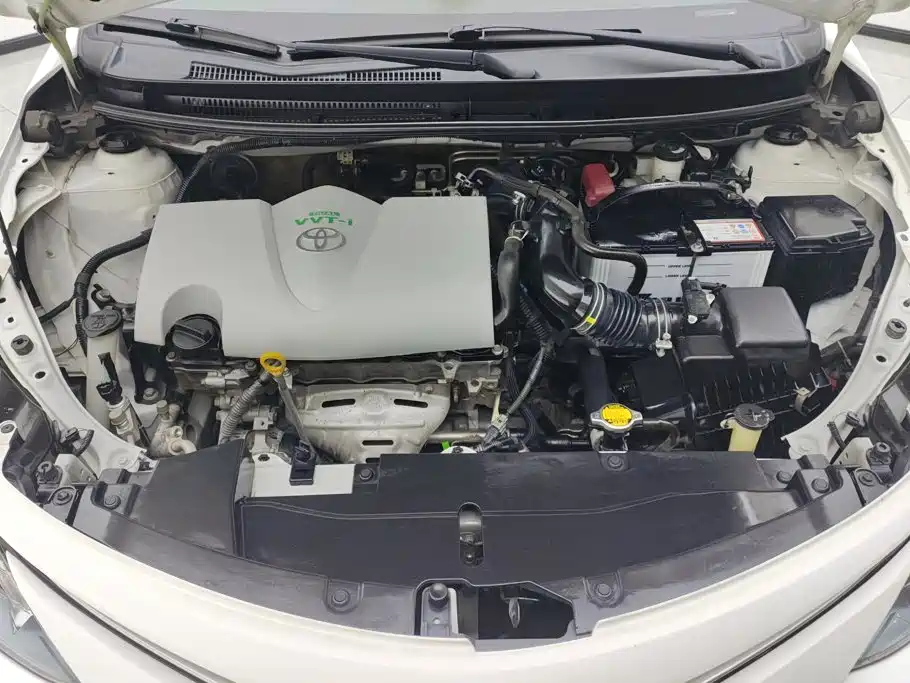 Toyota Vios FS — миниатюра 10