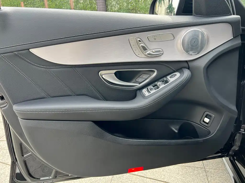 MERCEDES-BENZ C CLASS AMG