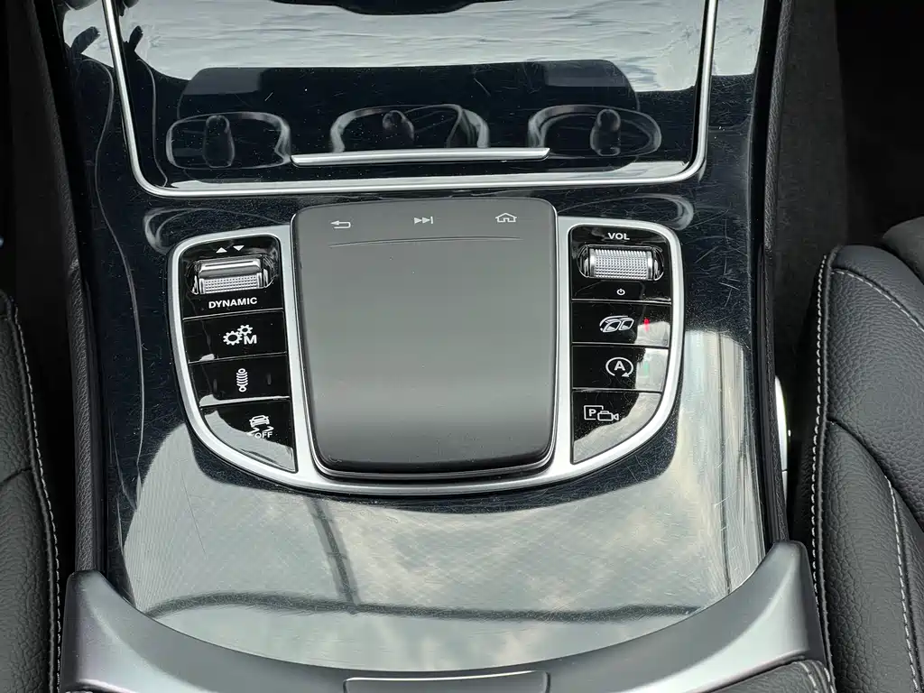 MERCEDES-BENZ C CLASS AMG