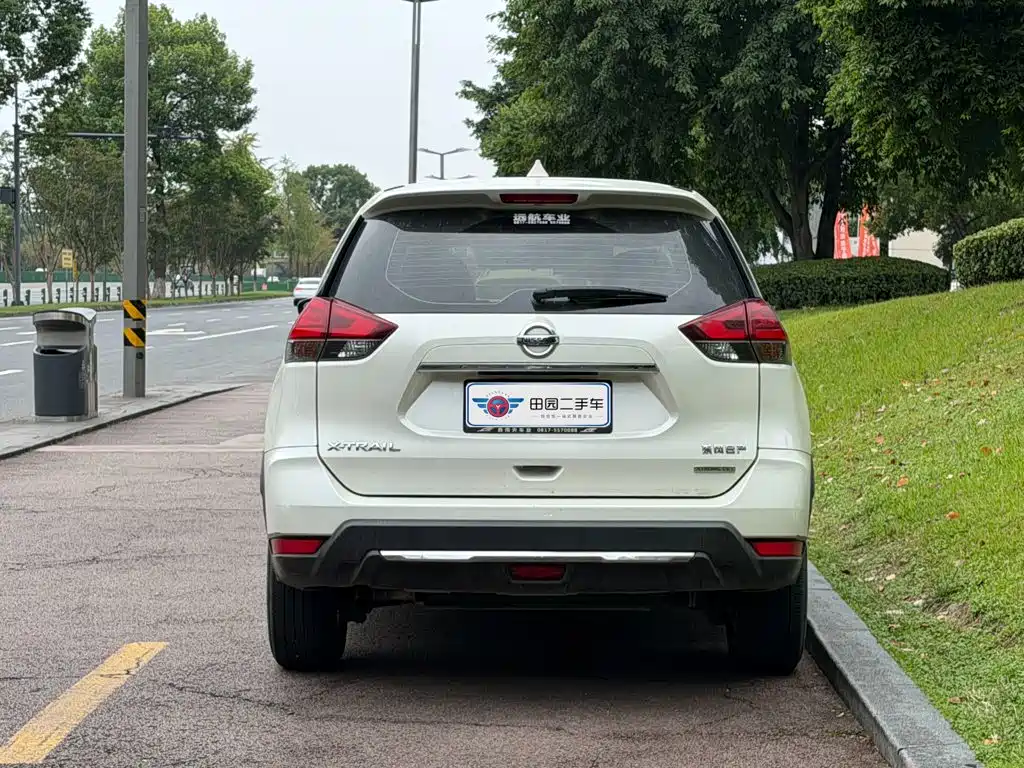Nissan X-Trail — миниатюра 5