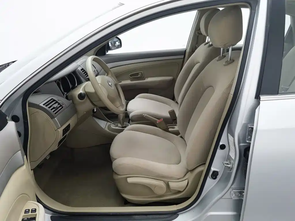 Nissan Sylphy — миниатюра 10