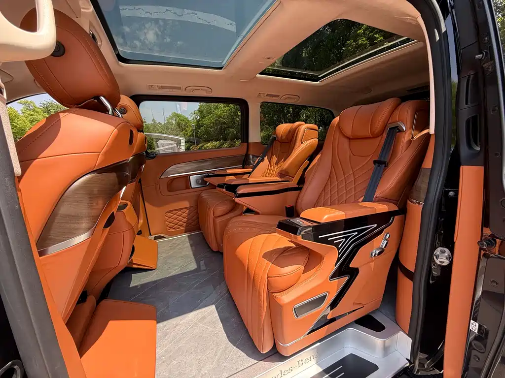 Mercedes-Benz V-Class V 2022 V 260 L Luxury