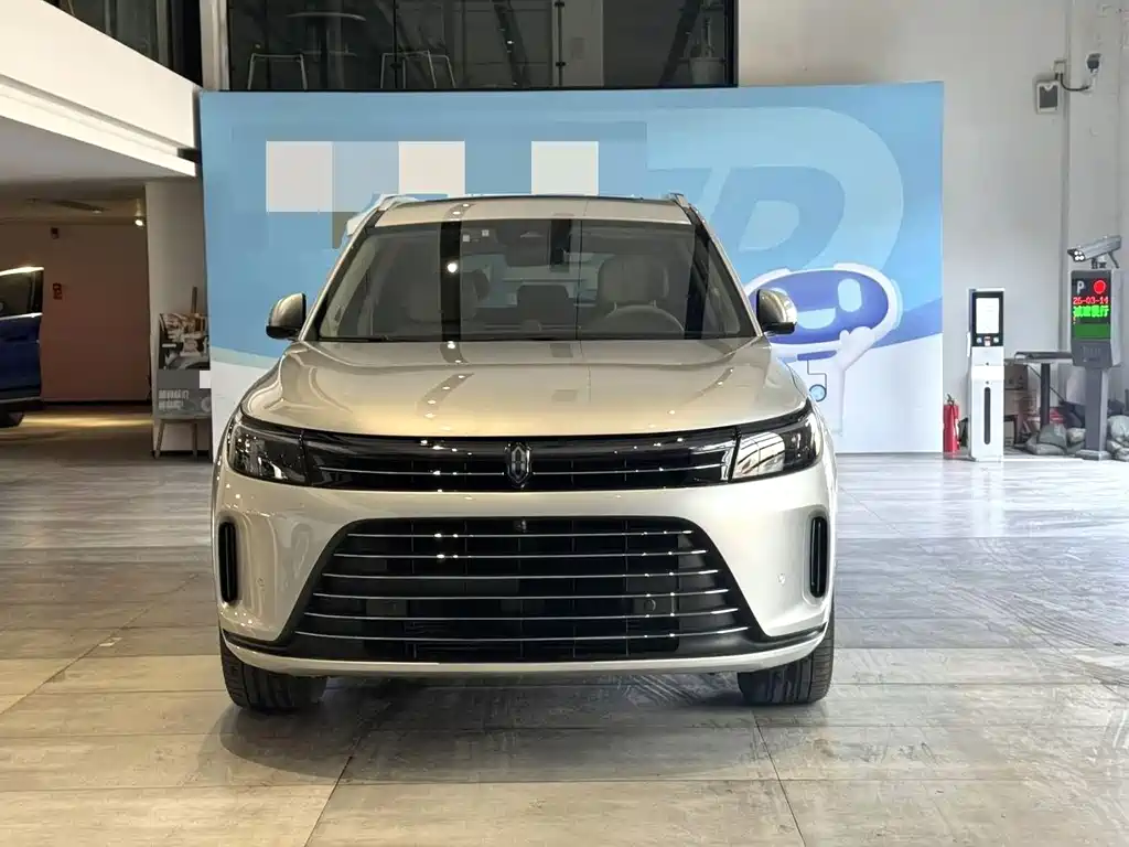 AITO ASK THE WORLD M7