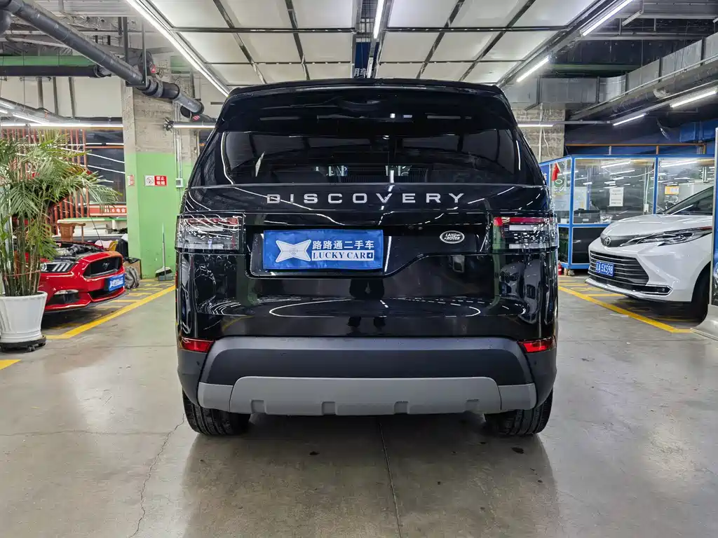 Land Rover Discovery — миниатюра 5