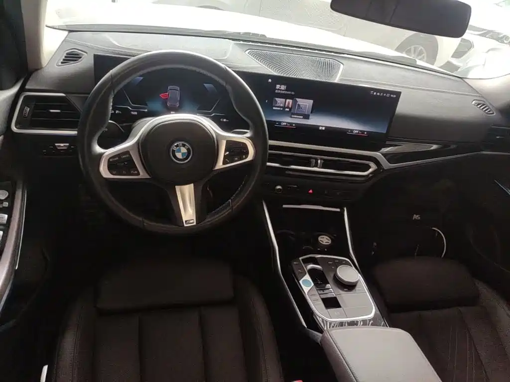 BMW i3 — миниатюра 10
