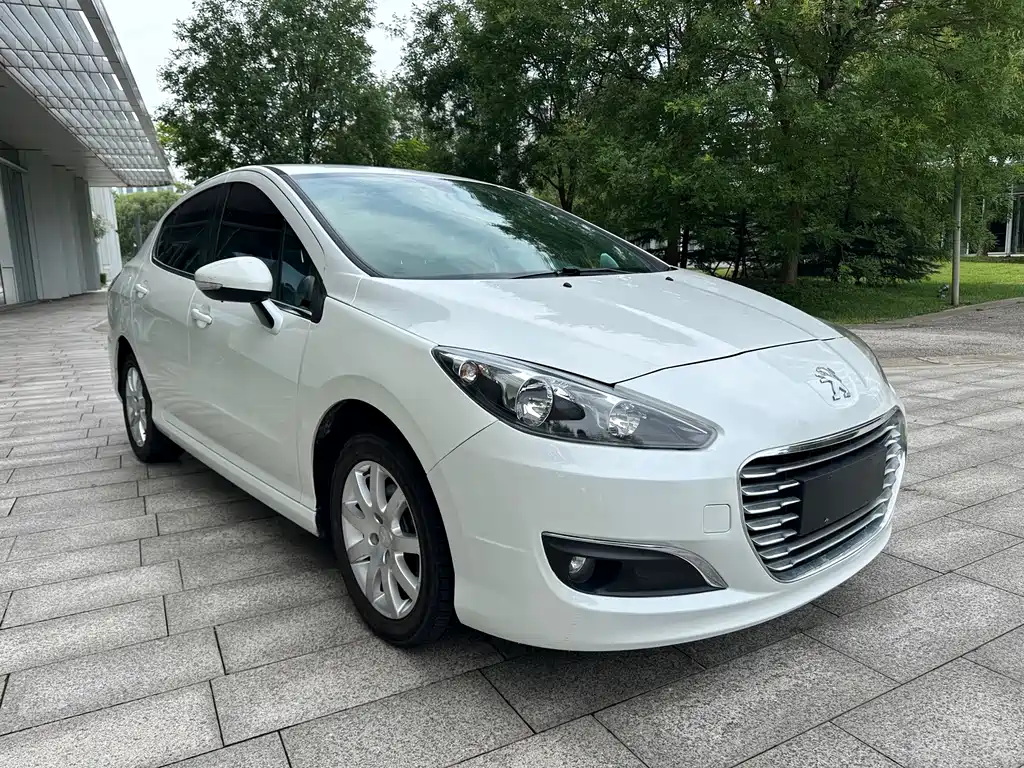 Peugeot 308 — миниатюра 3
