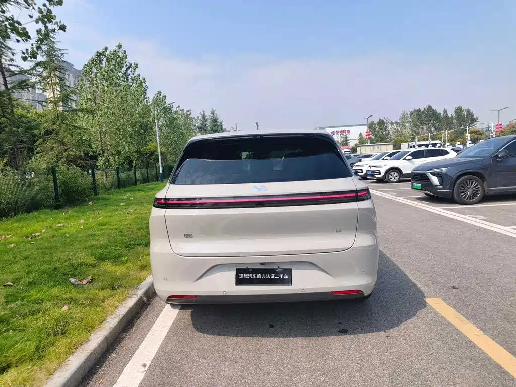 Li Auto Li L6 — миниатюра 10